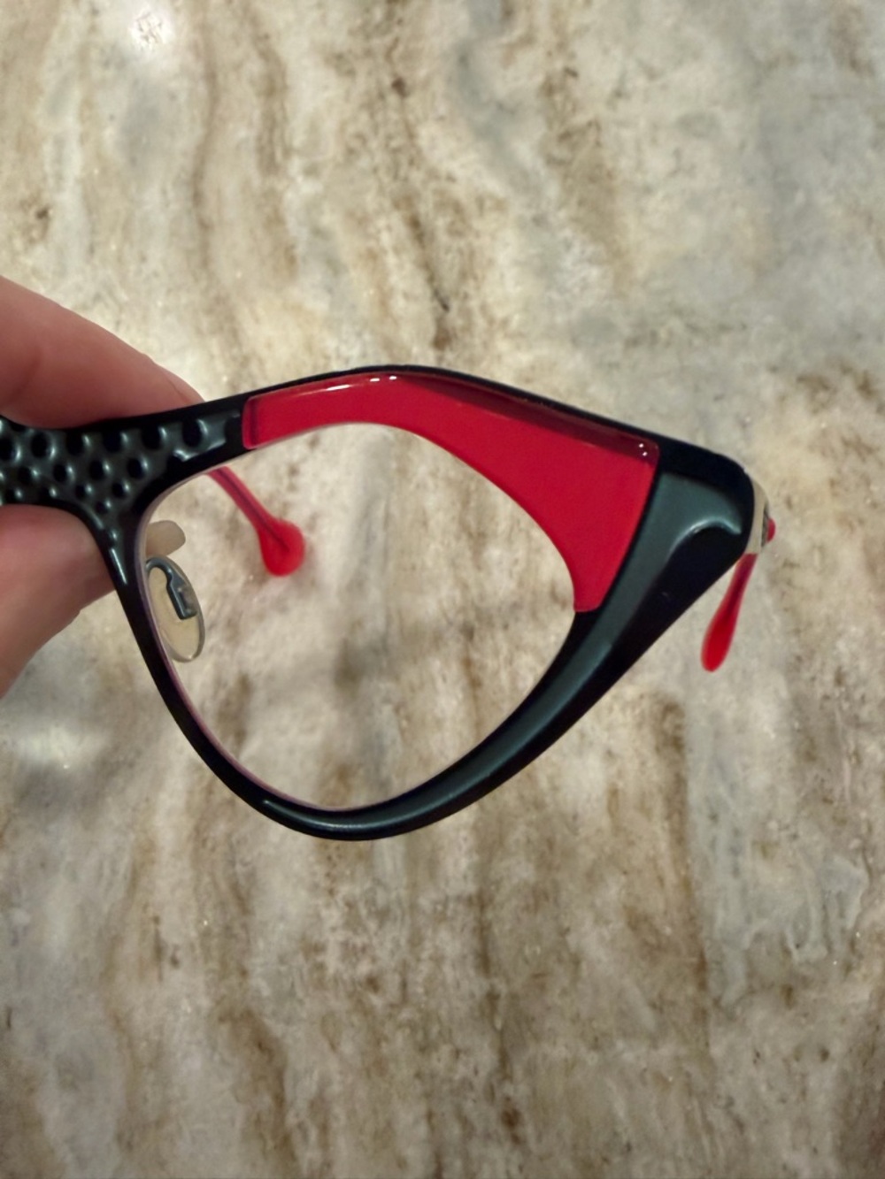 Theo Cat-Eye Eyeglasses Frame in Black & Red model Liz with branded case - Picture 2 of 7